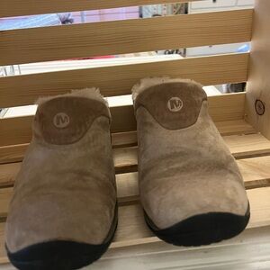 Merrell Beige Suede sheep skin lined Footwear